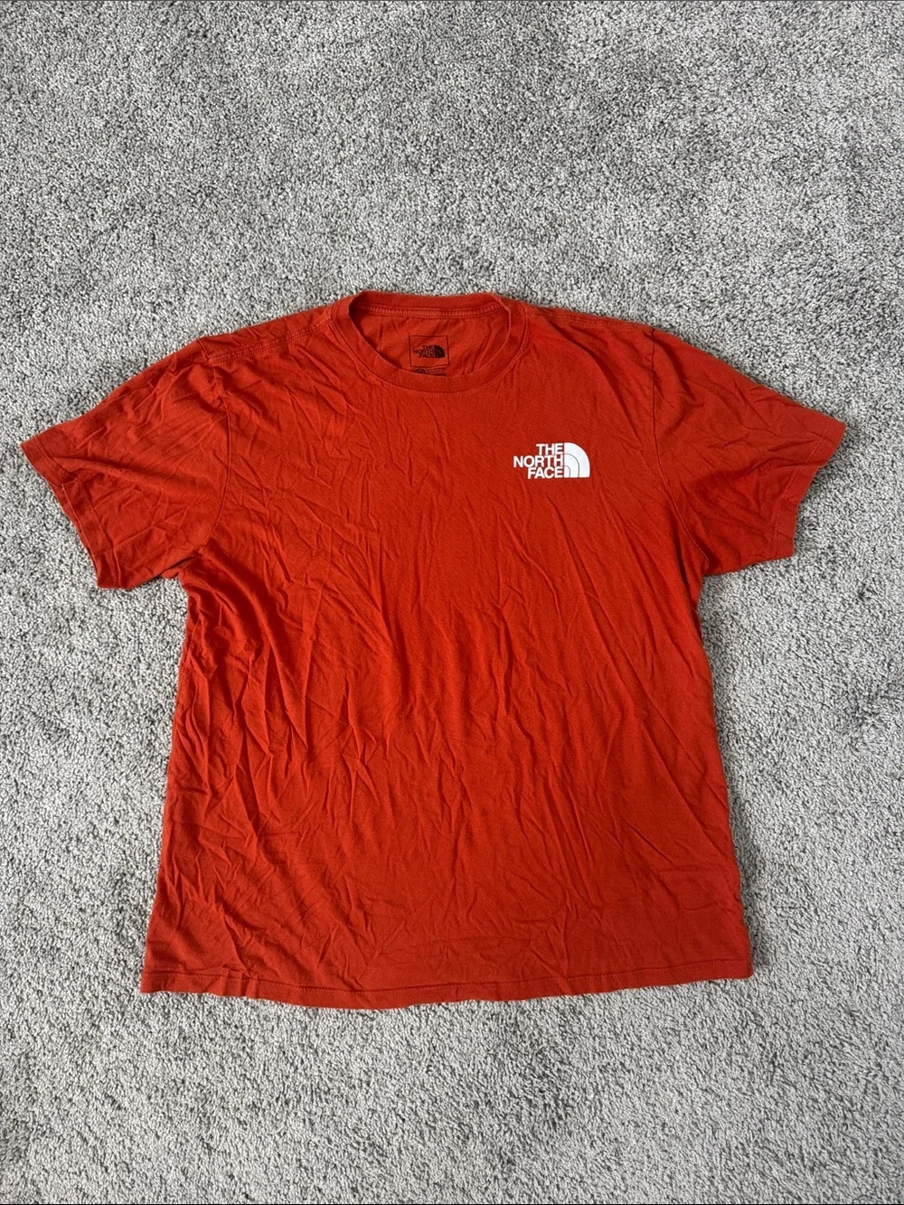 The North Face Men’s Short Sleeve Crewneck Tee shirt Orange size L US 28’ X 19’